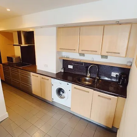 City Centre Apartment - Sleeps 6 - Open Plan Newcastle-upon-Tyne Extérieur photo