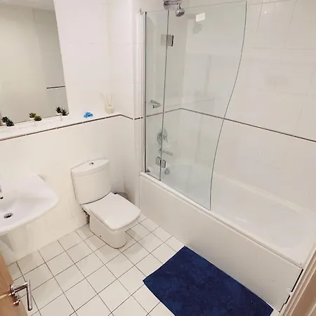 City Centre Apartment - Sleeps 6 - Open Plan Newcastle-upon-Tyne Extérieur photo