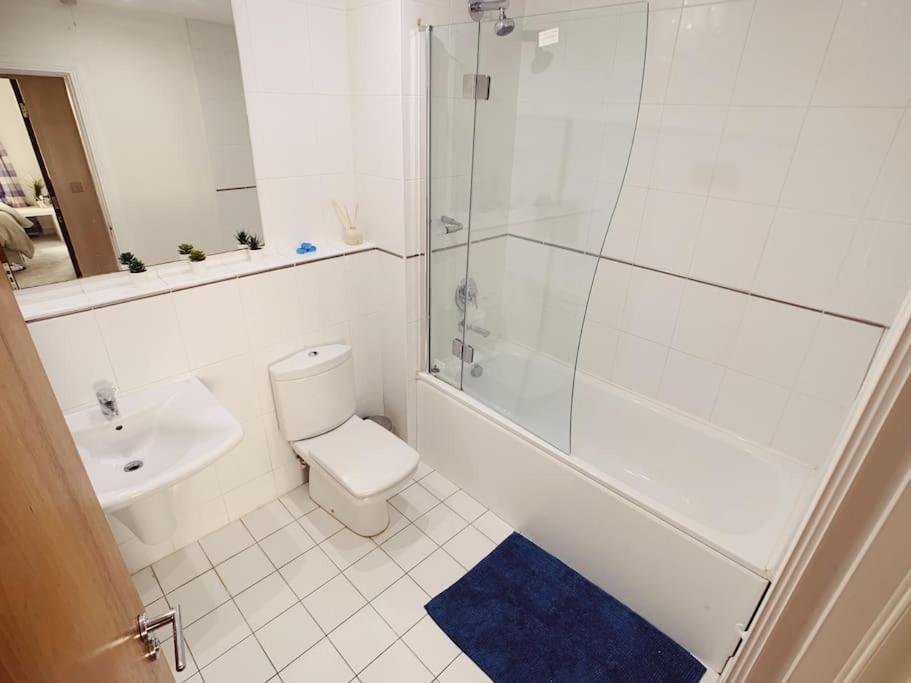 Centre - Sleeps 6 - Open Plan